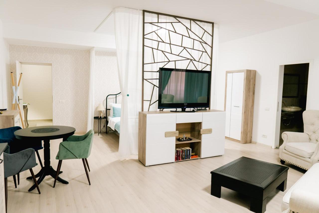 Chic Studio Bukarest Exteriör bild